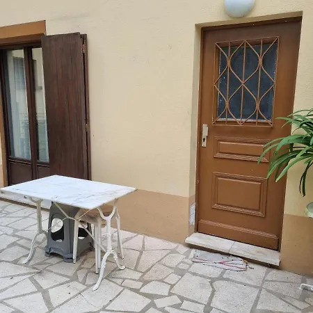 Maison Dans Voie Privee شقة *